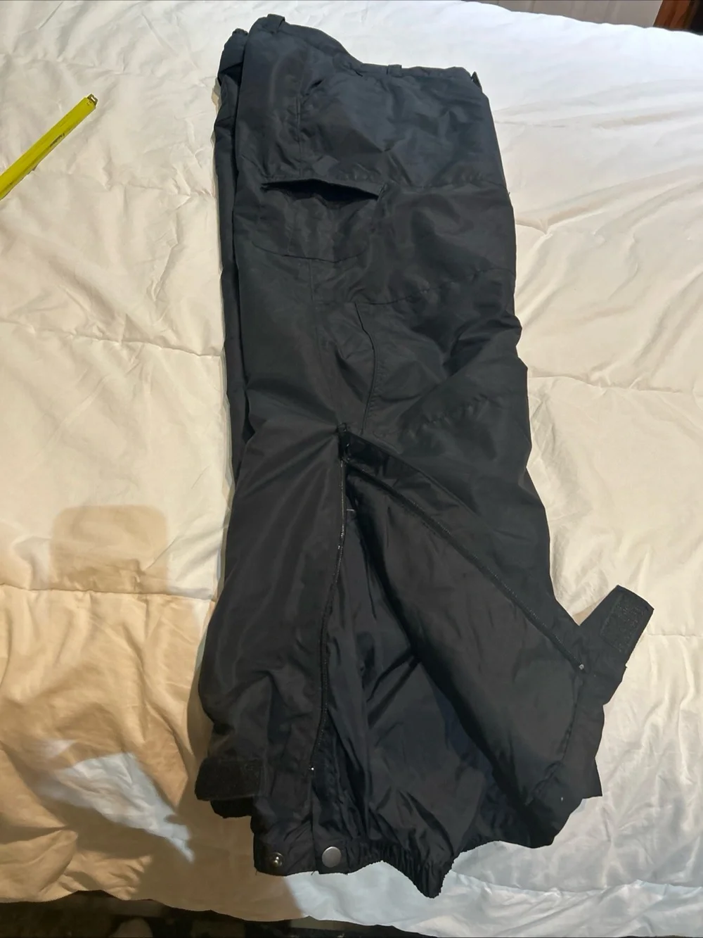 Columbia Men XL Black Cargo Pocket Snow Pants Zip Ankle Insulated ski Snowboard